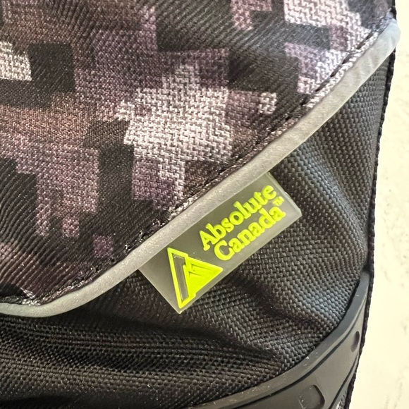 Absolute Canada SNOWBLOCKER 3 - Picture 6 of 6